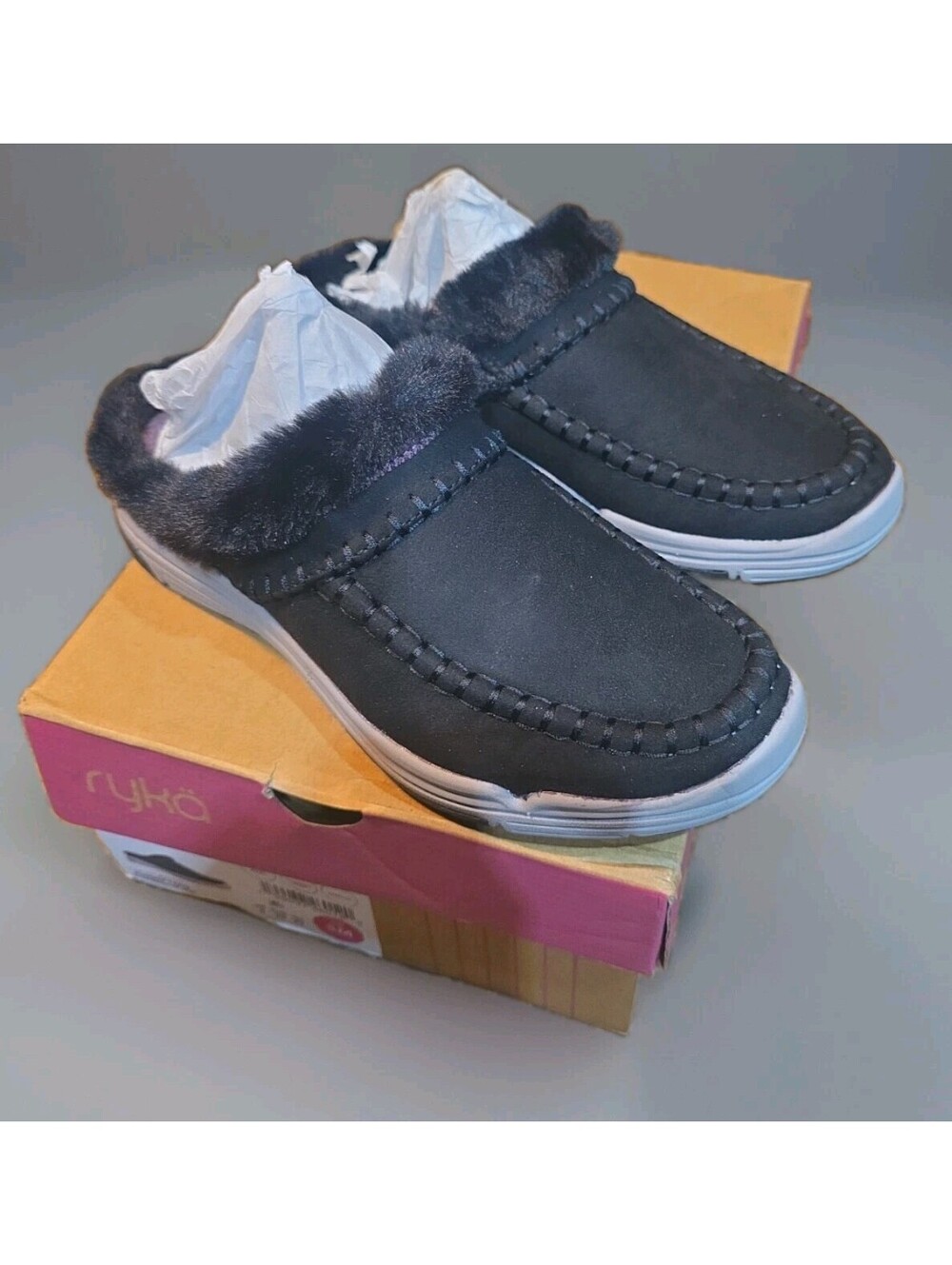 Ryka Arrow Mule Women’s 5 EU 35  Black Faux Fur Lined Slip On Athletic Clogs New